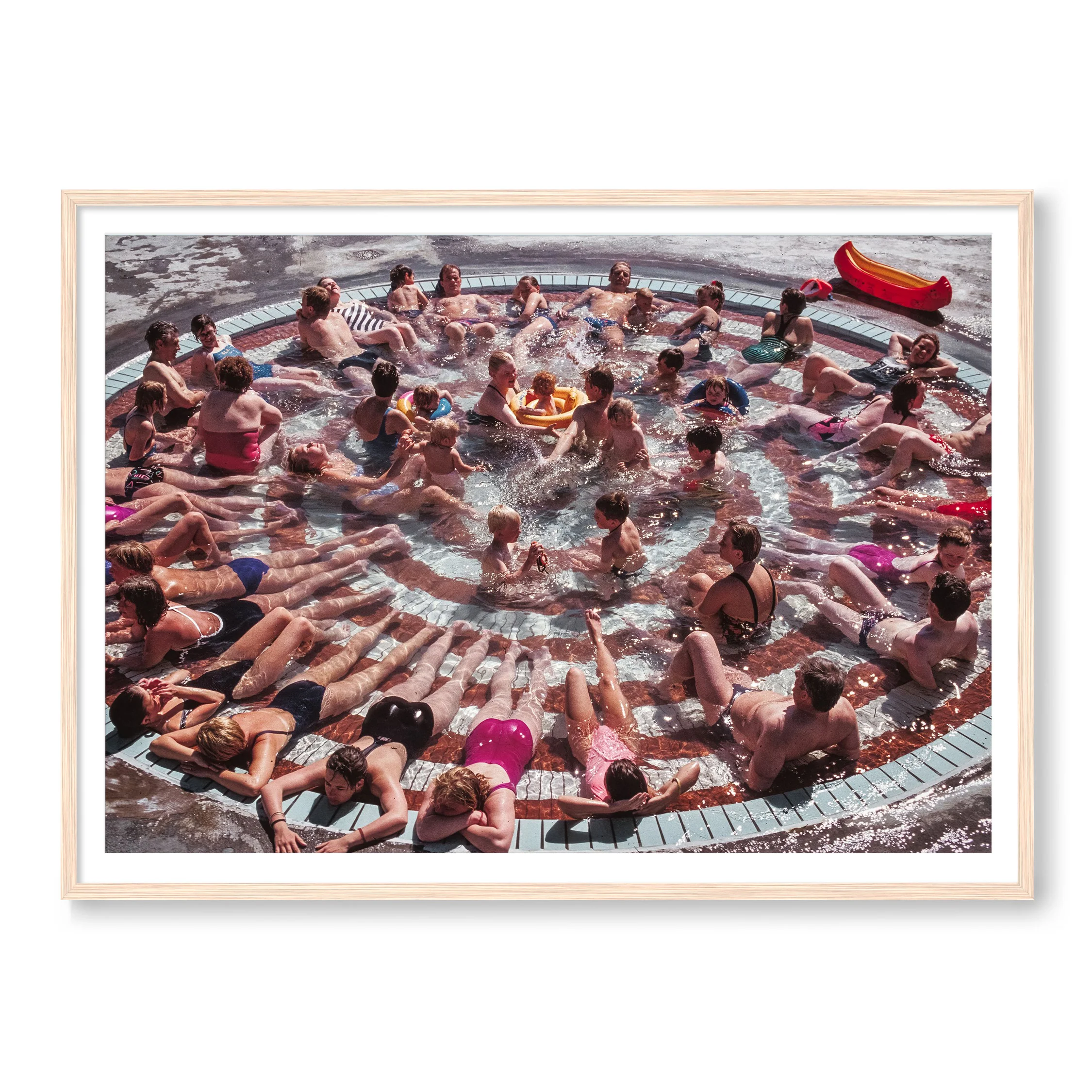 HOT TUB IN ICELAND - Image 3