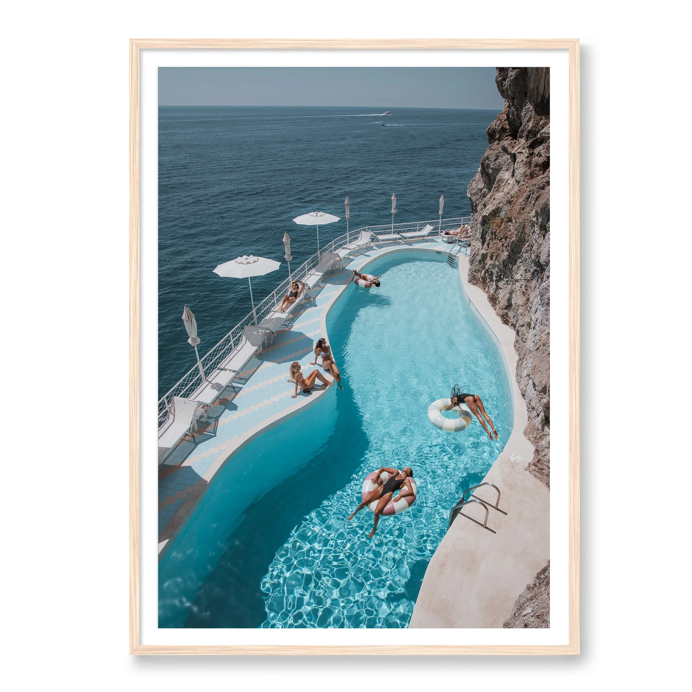 Summer Club - Image 3