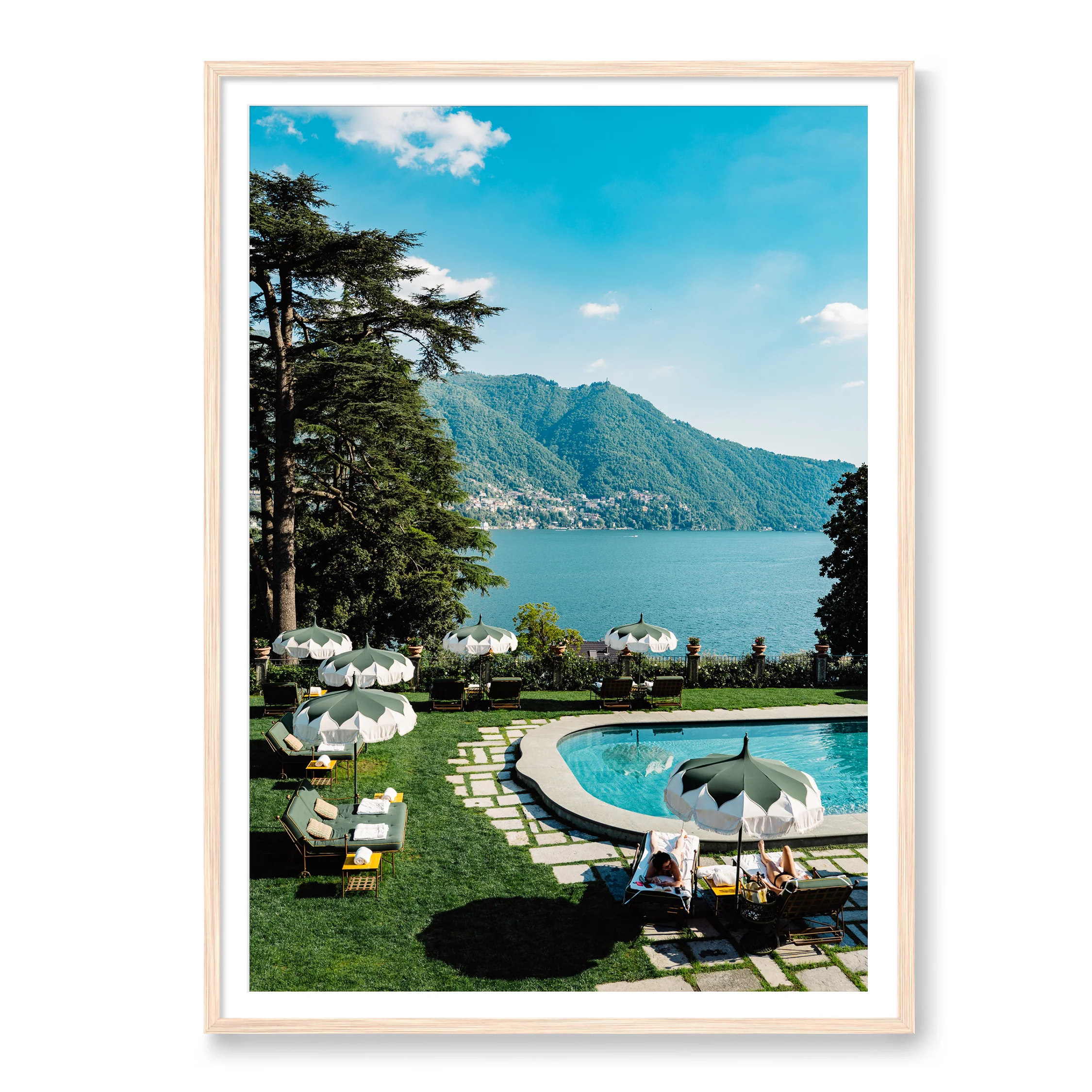 Summer In Lake Como - Image 3