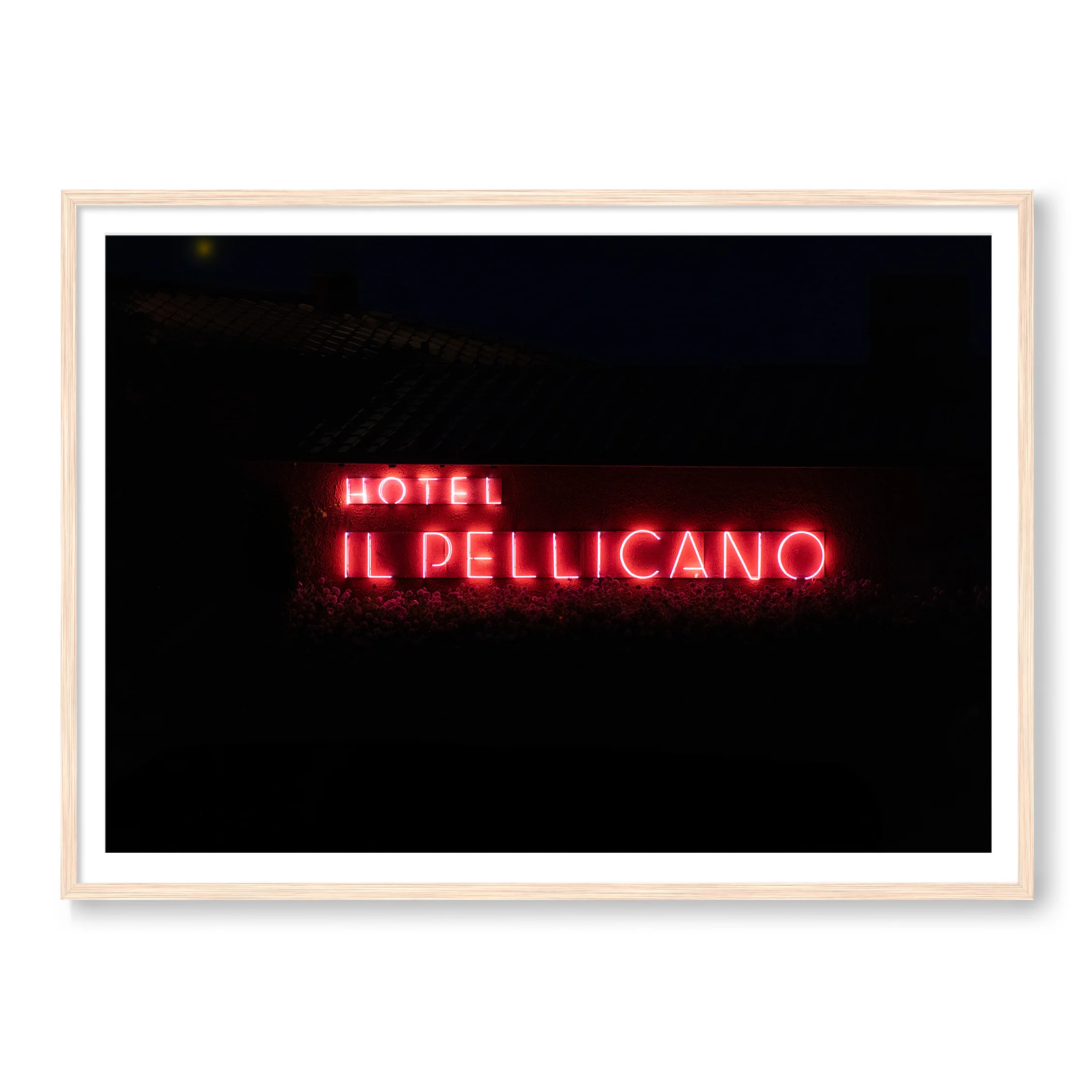 Welcome To Hotel Il Pellicano - Image 3